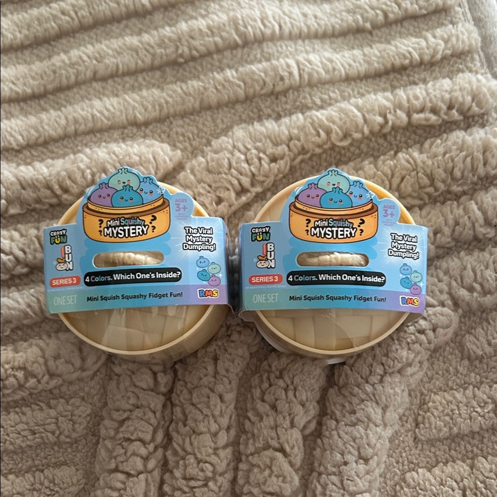 JuJu Mini Squish Mystery Set - Cream and Blue Delight